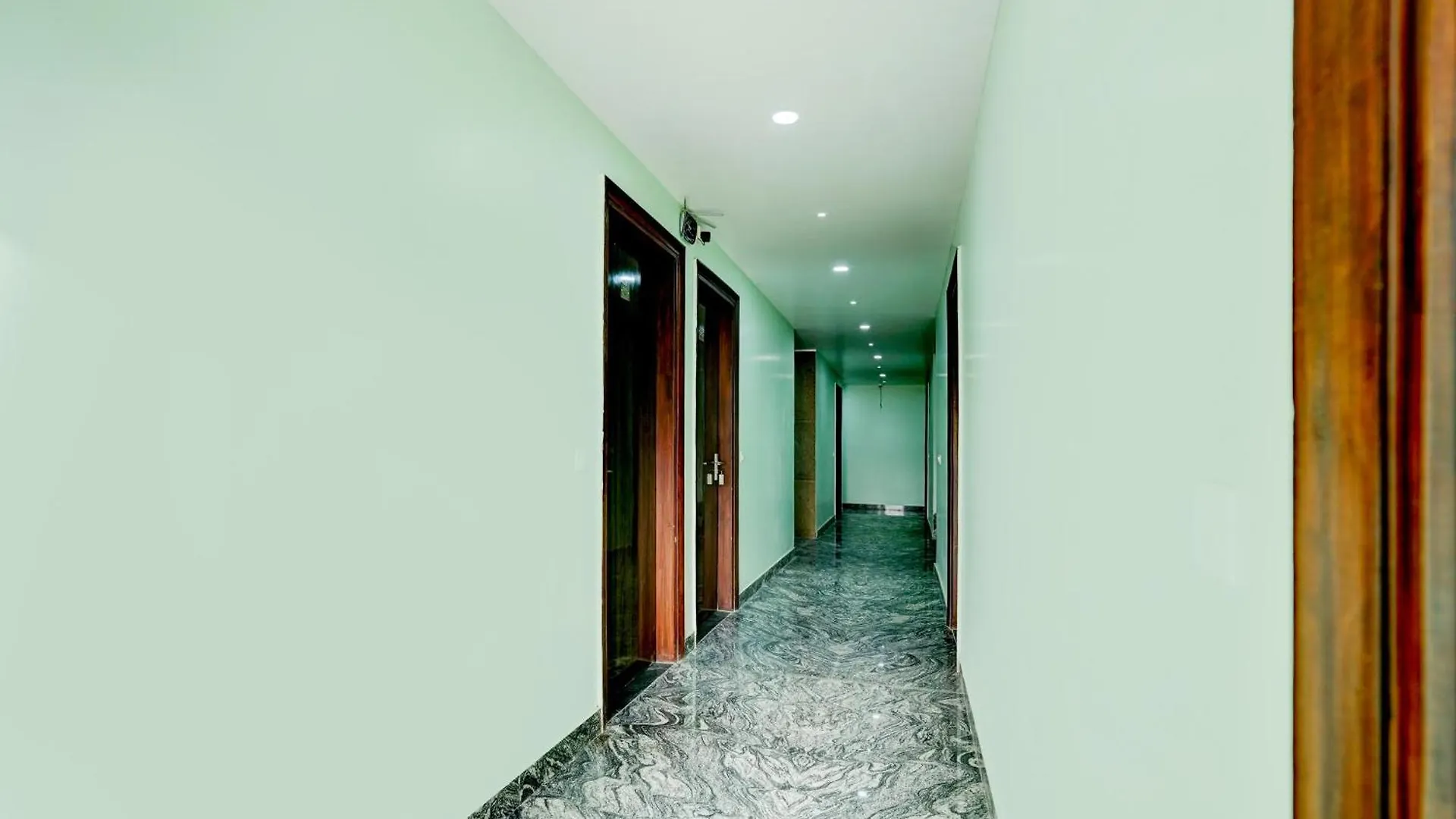 Hotel O Tanishq Ashiana Gurgaon 3*,  Índia